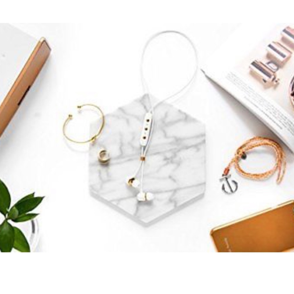 Happy Plugs Wireless Ear Buds